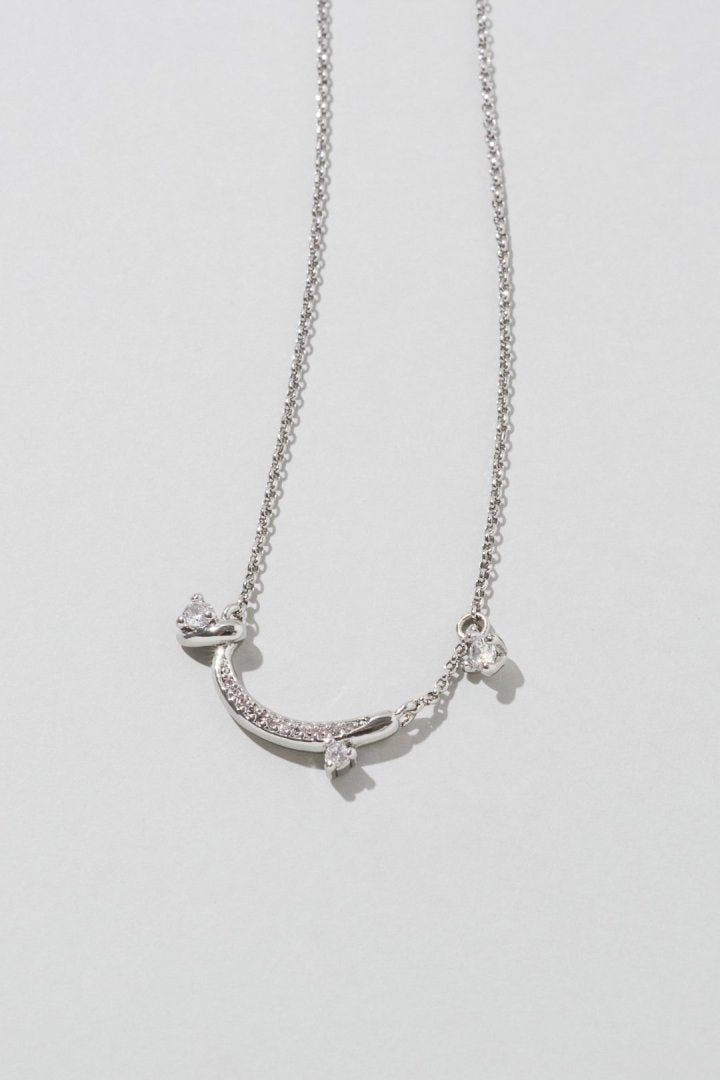 キュービックジルコニア ライン ネックレス