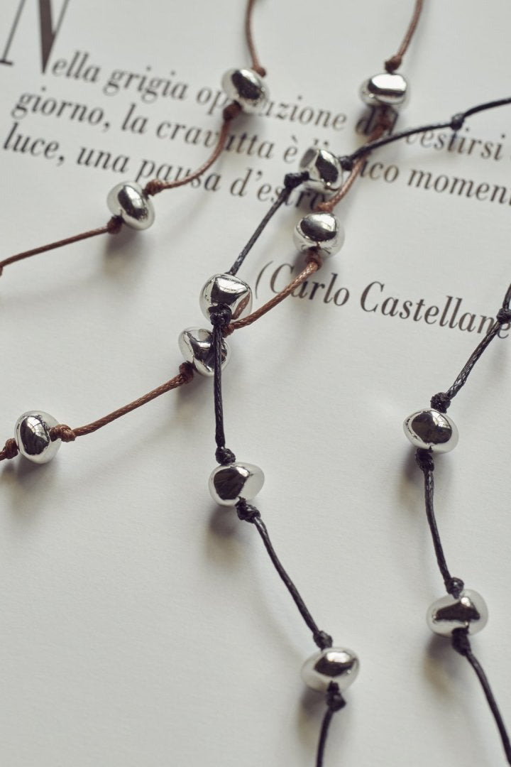 ステーション ビーズ コード ネックレス