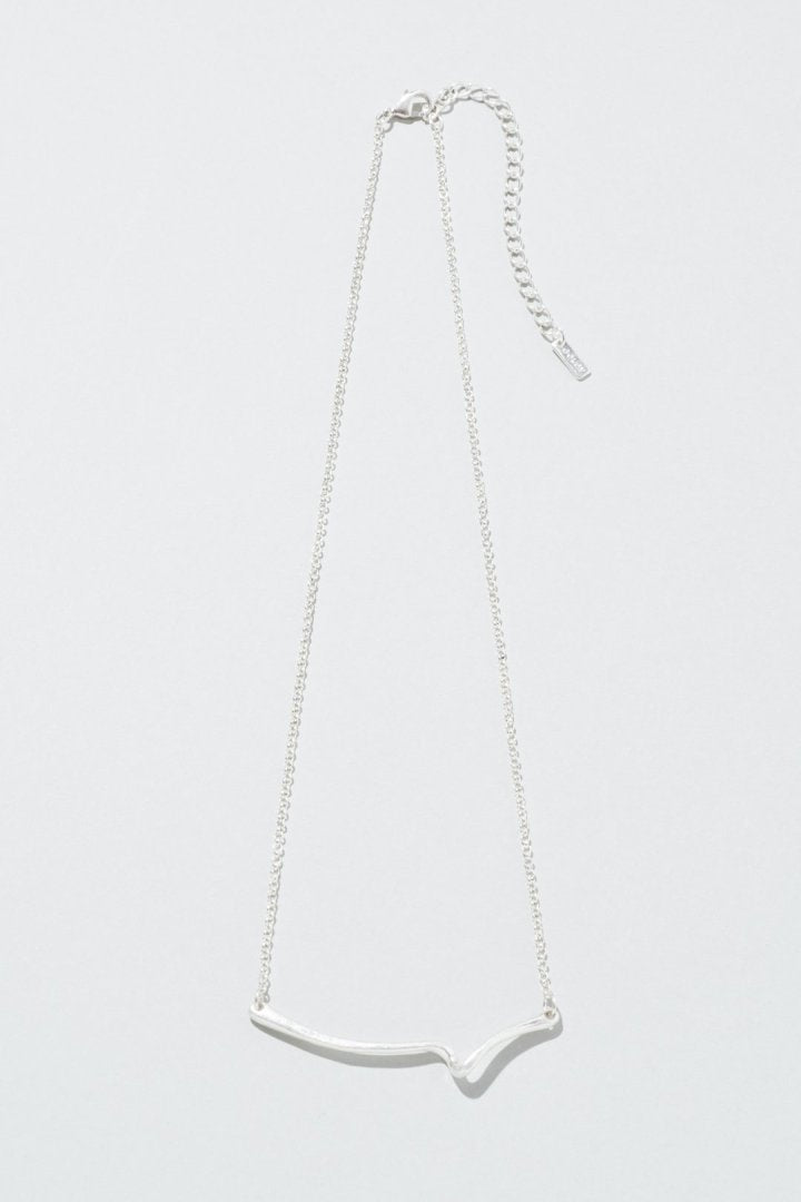 ドローイング メタル ライン ネックレス