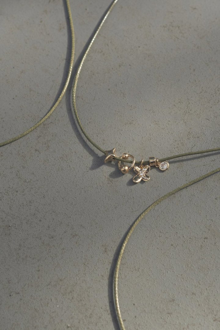 トゥインクル ブルーム コード チョーカー