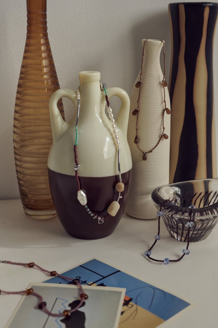 アソートメント バイカラー ビーズ チョーカー