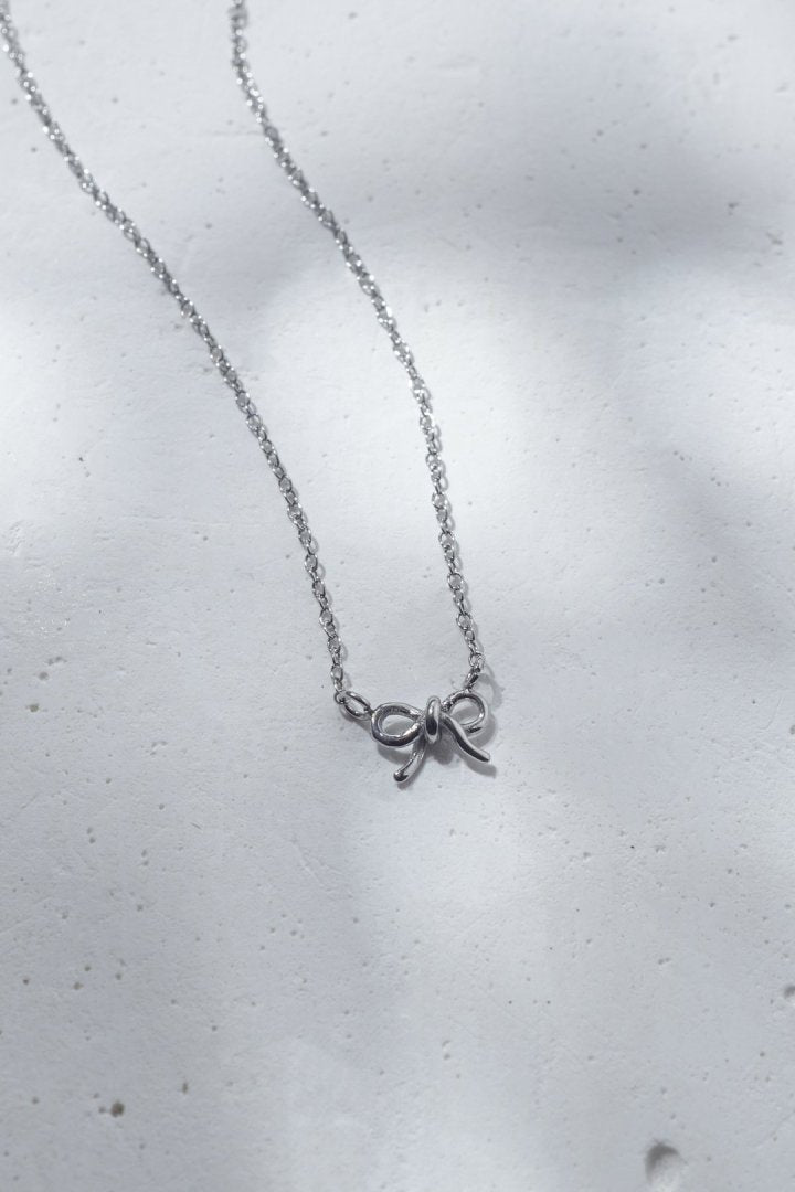 プチ リボン ステンレス ネックレス