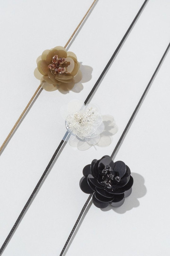 スパンコール フラワー コード ネックレス – GOLDY Onlinestore