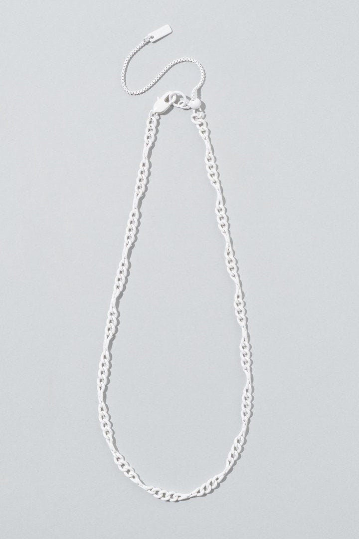 ツイスト チェーン チョーカー