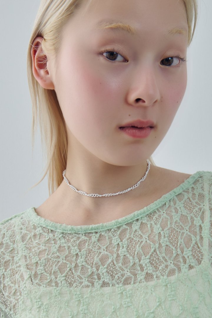 ツイスト チェーン チョーカー