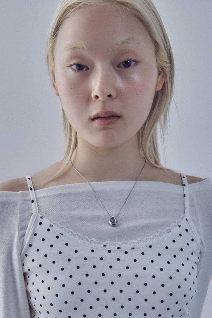 プランプ ドロップ ステンレス ネックレス