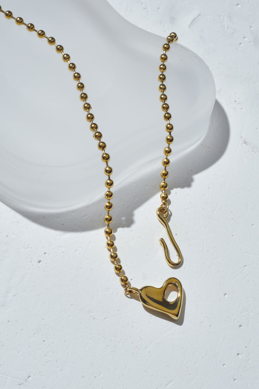 ハート フック × ボール チェーン ステンレス ネックレス – GOLDY