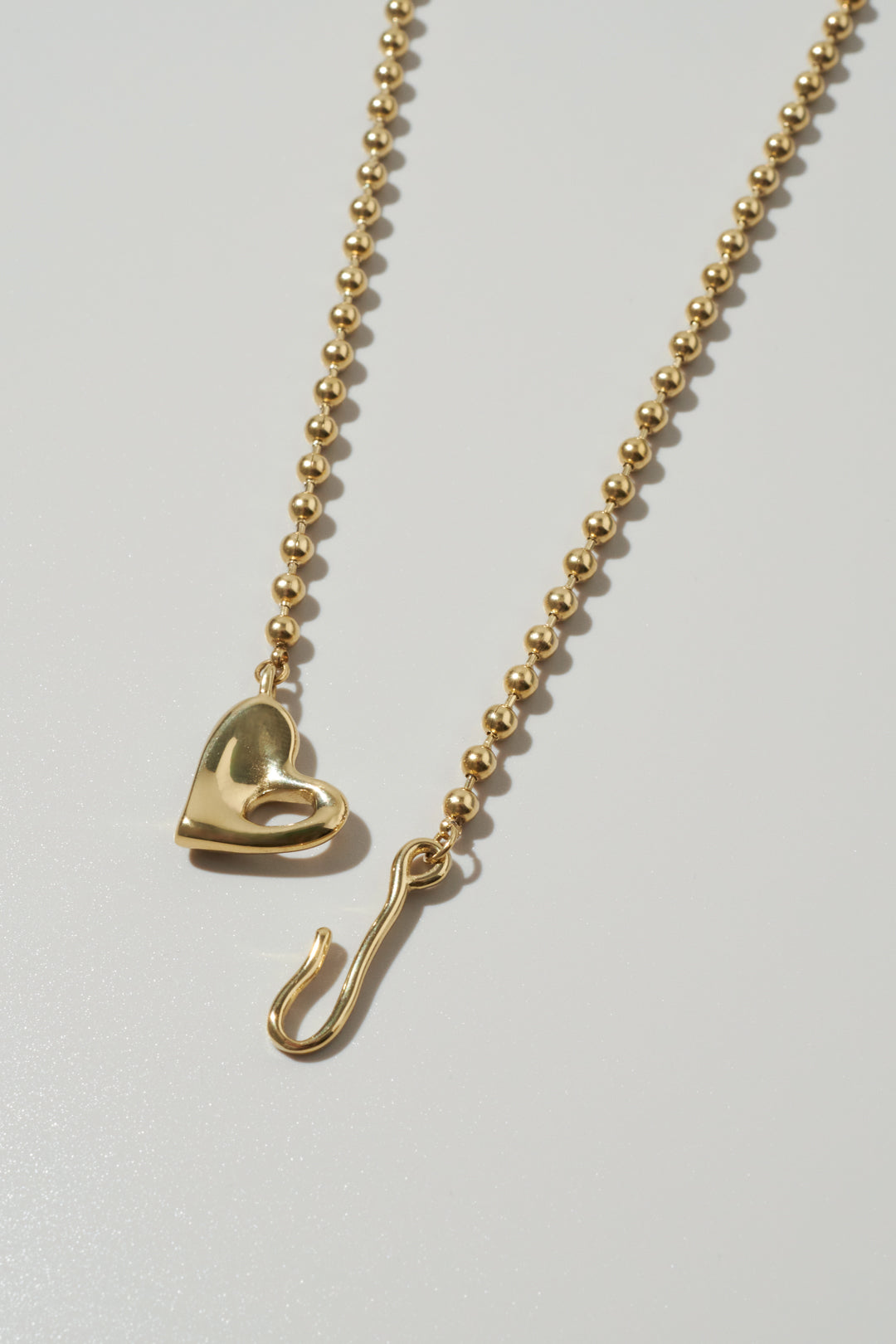 ハート フック × ボール チェーン ステンレス ネックレス