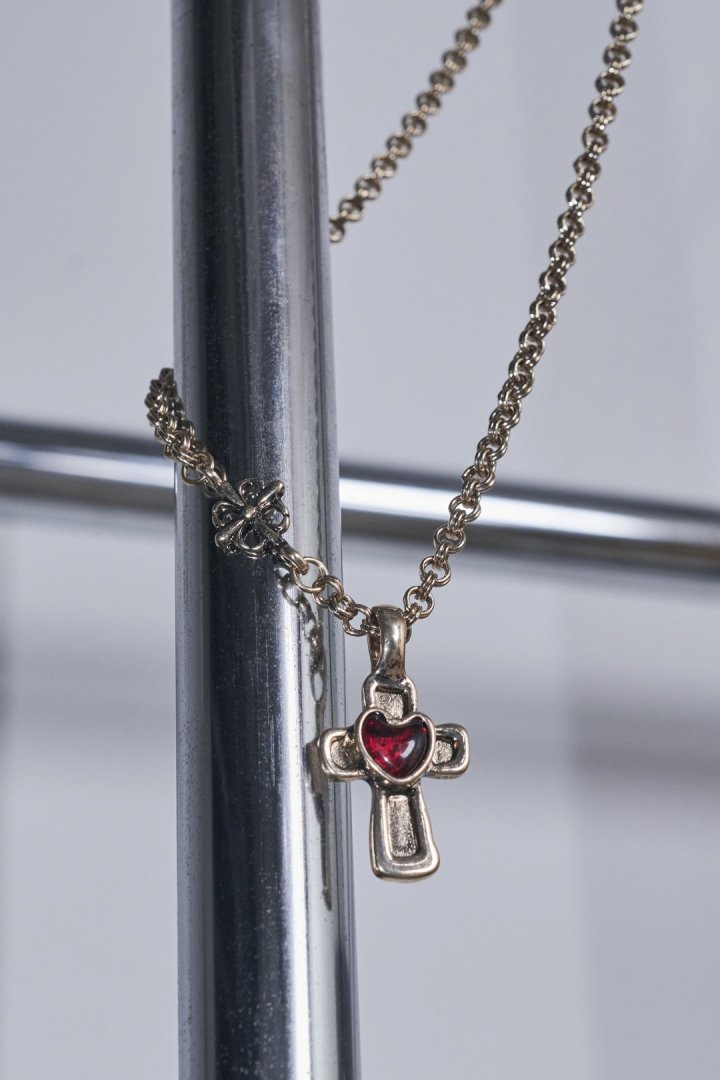 ヴィンテージ ハート エンベッド クロス ネックレス