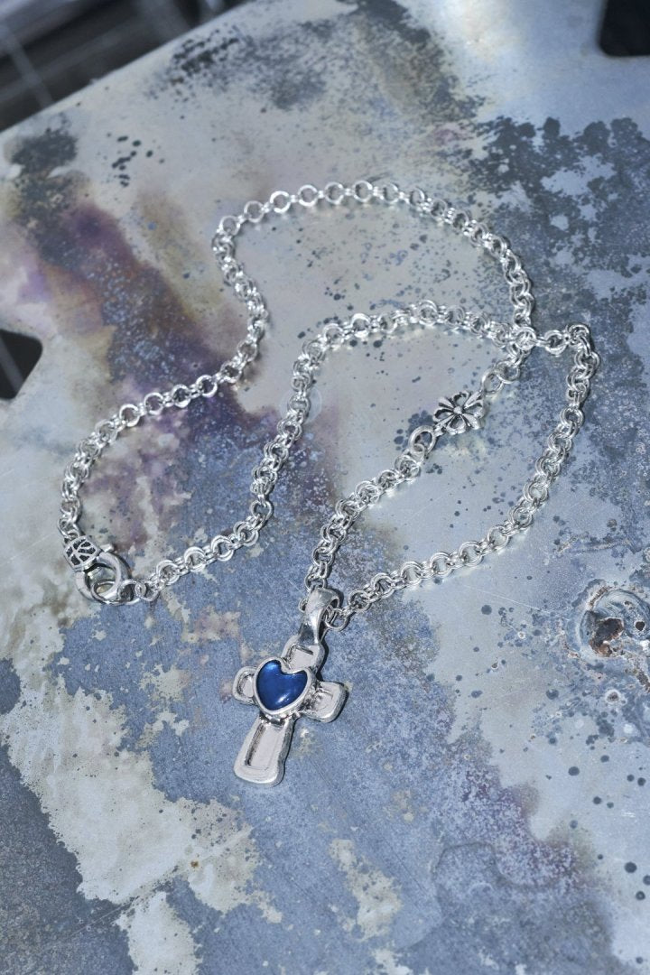 ヴィンテージ ハート エンベッド クロス ネックレス