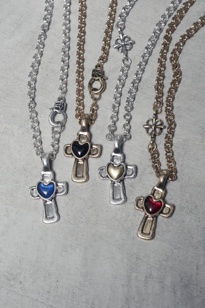 ヴィンテージ ハート エンベッド クロス ネックレス