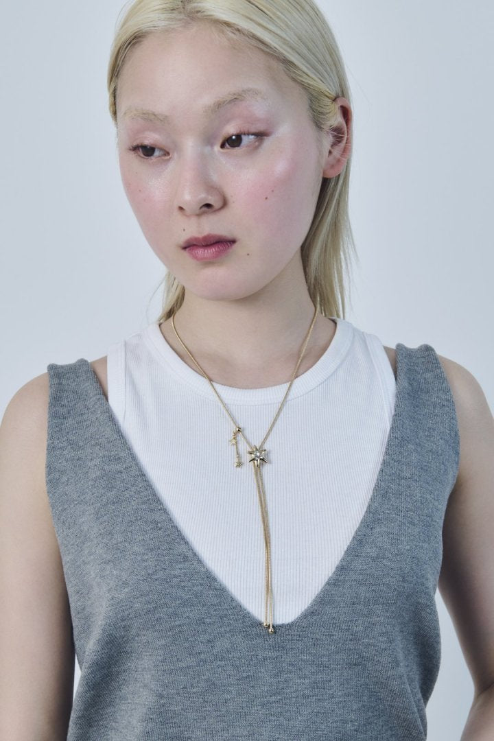 ポインテッド チャーム ループ タイイング ネックレス