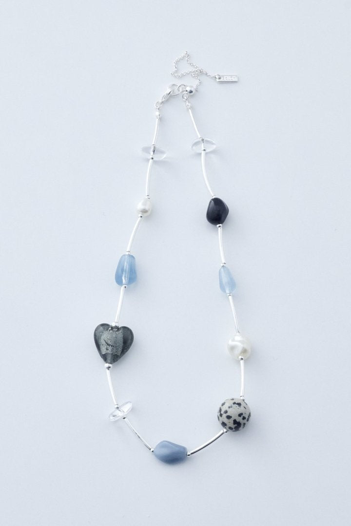 ダルメシアン × カラー ストーン ネックレス