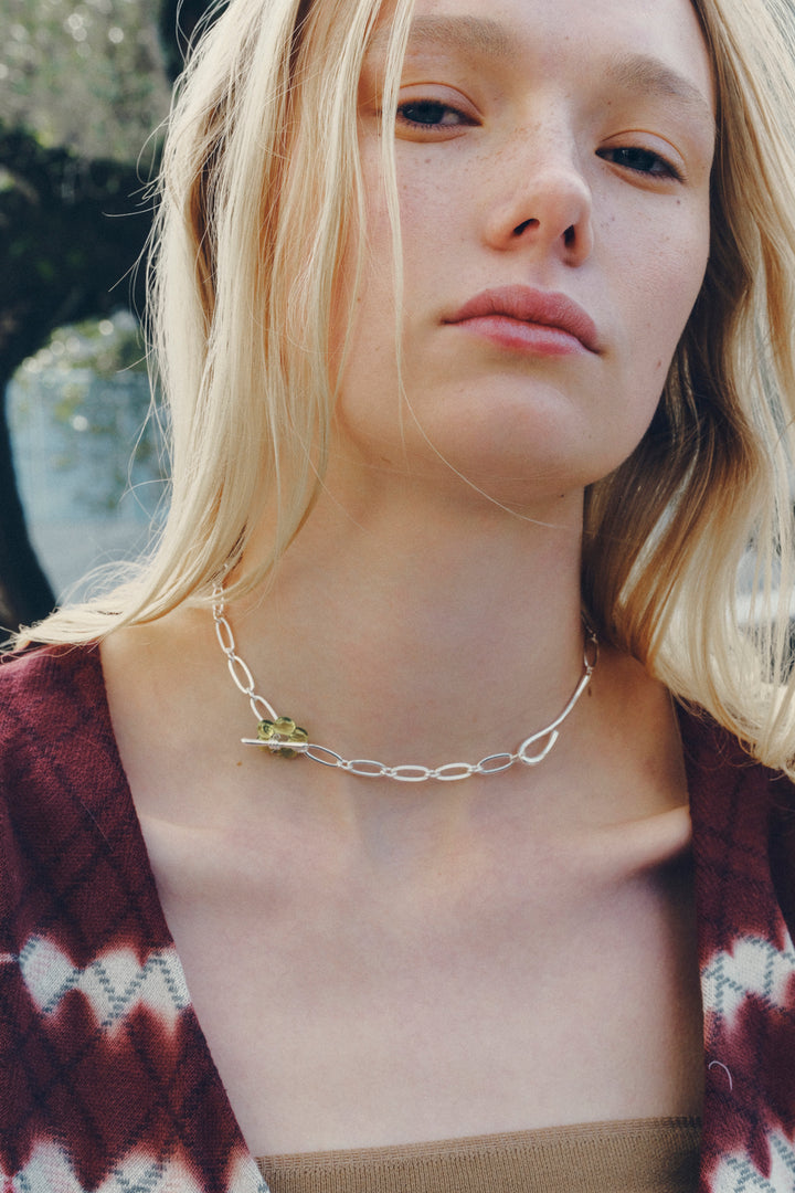 グラス フラワー チェーン ネックレス