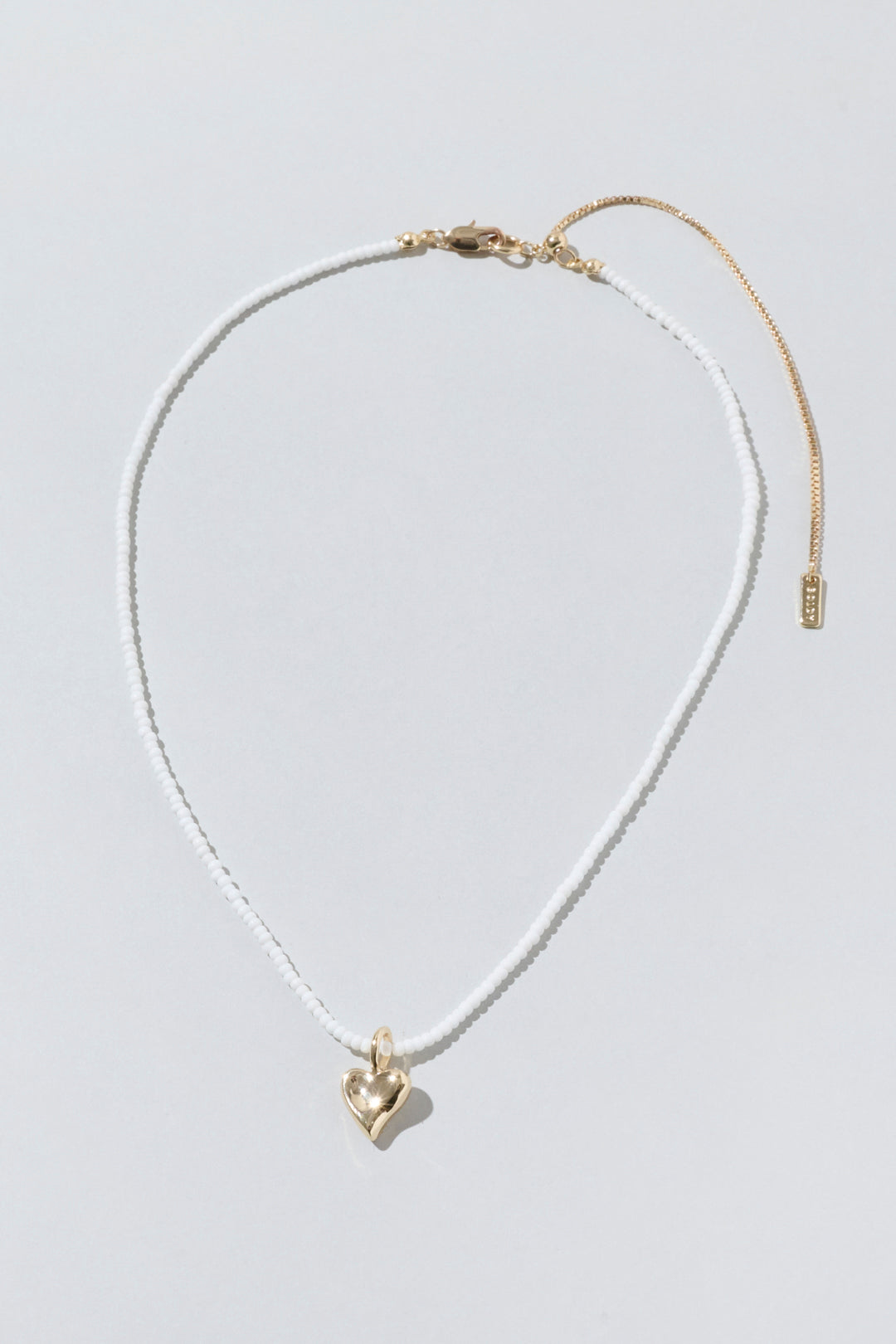 ビーズ × メタル ハート ネックレス