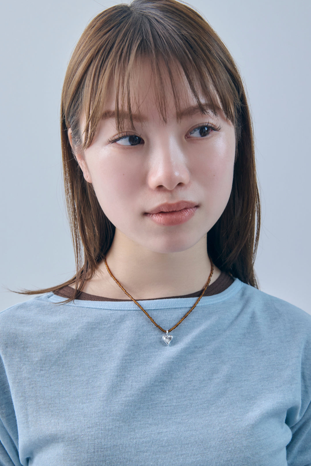 ビーズ × メタル ハート ネックレス