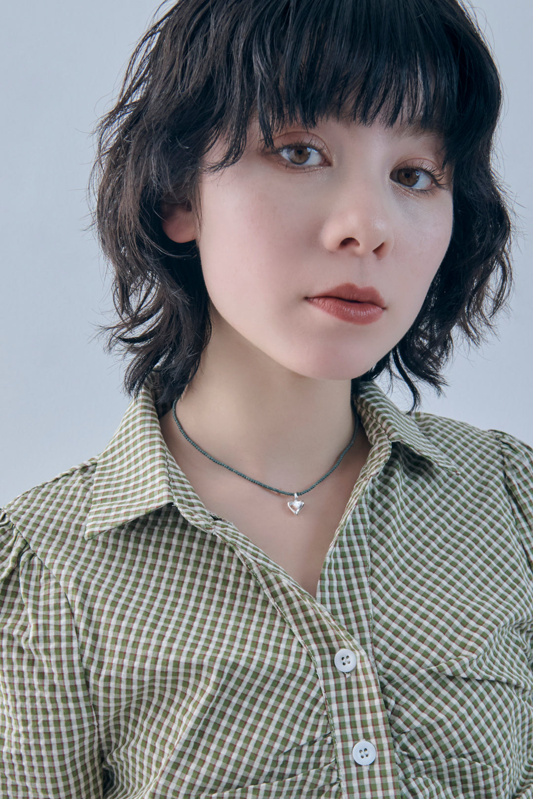 ビーズ × メタル ハート ネックレス