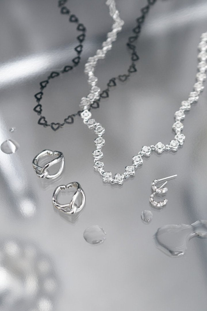 フラワー ライン ステンレス タトゥー チョーカー