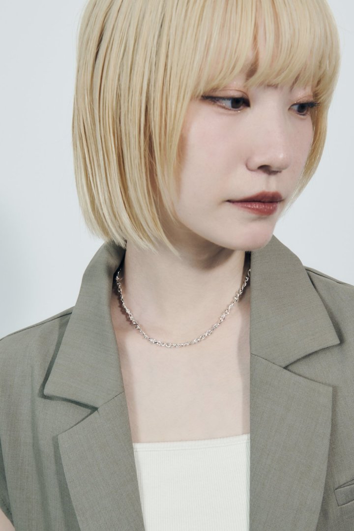クロッシング チェーン ネックレス