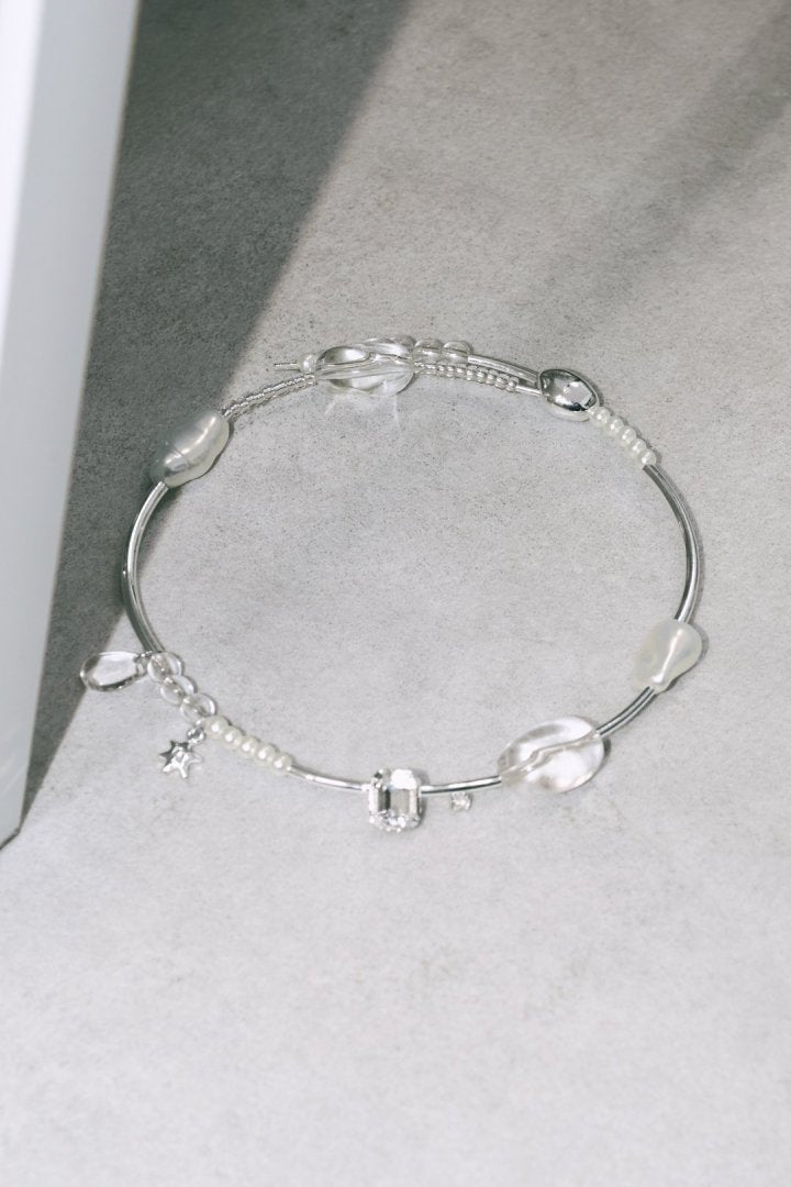 マルチ グロウ ビーズ ネックカフ