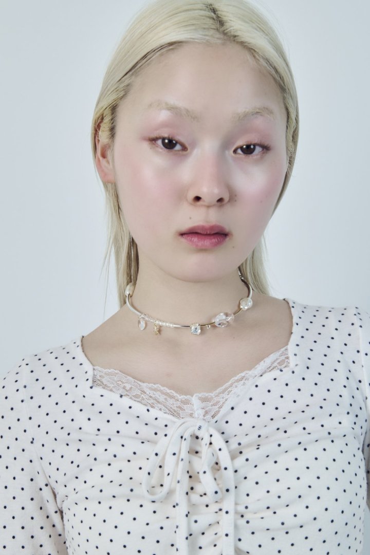 マルチ グロウ ビーズ ネックカフ