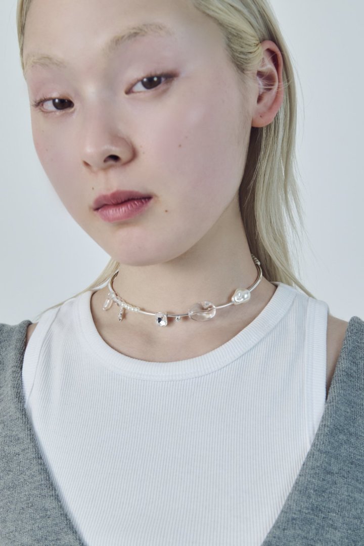 マルチ グロウ ビーズ ネックカフ