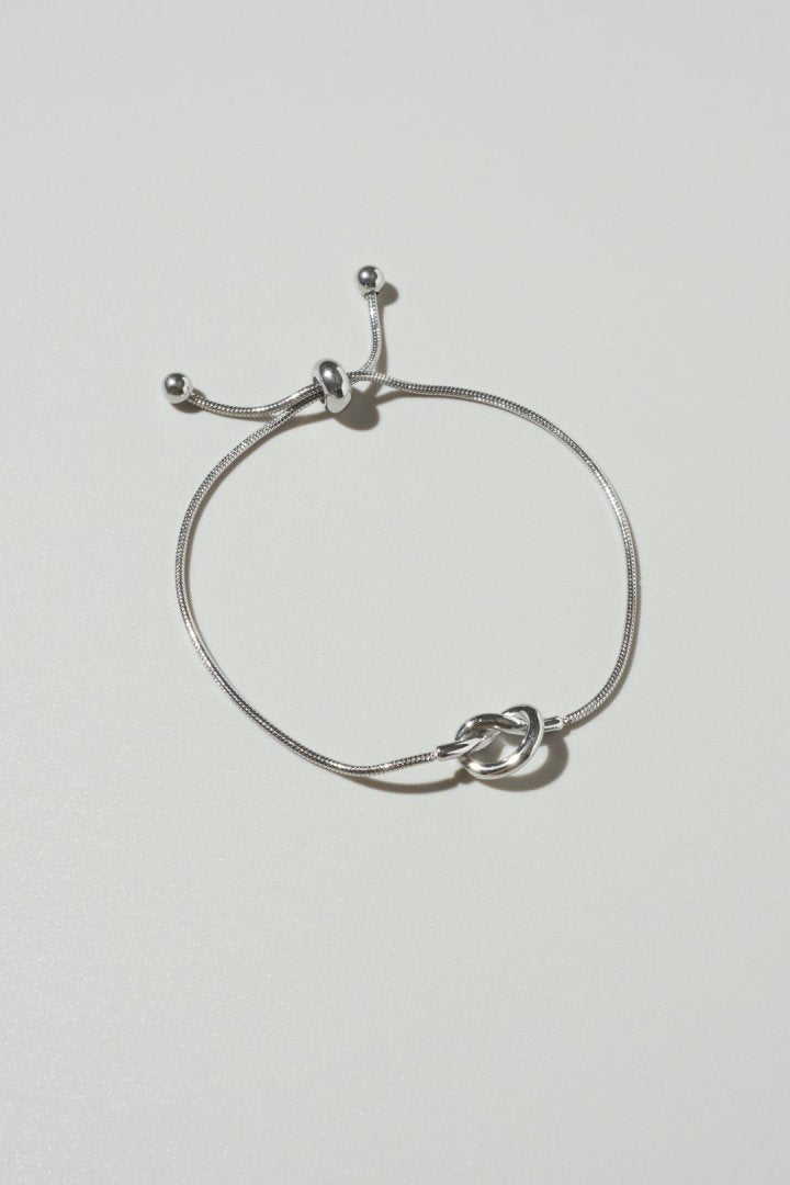 スリム ノット ステンレス ブレスレット
