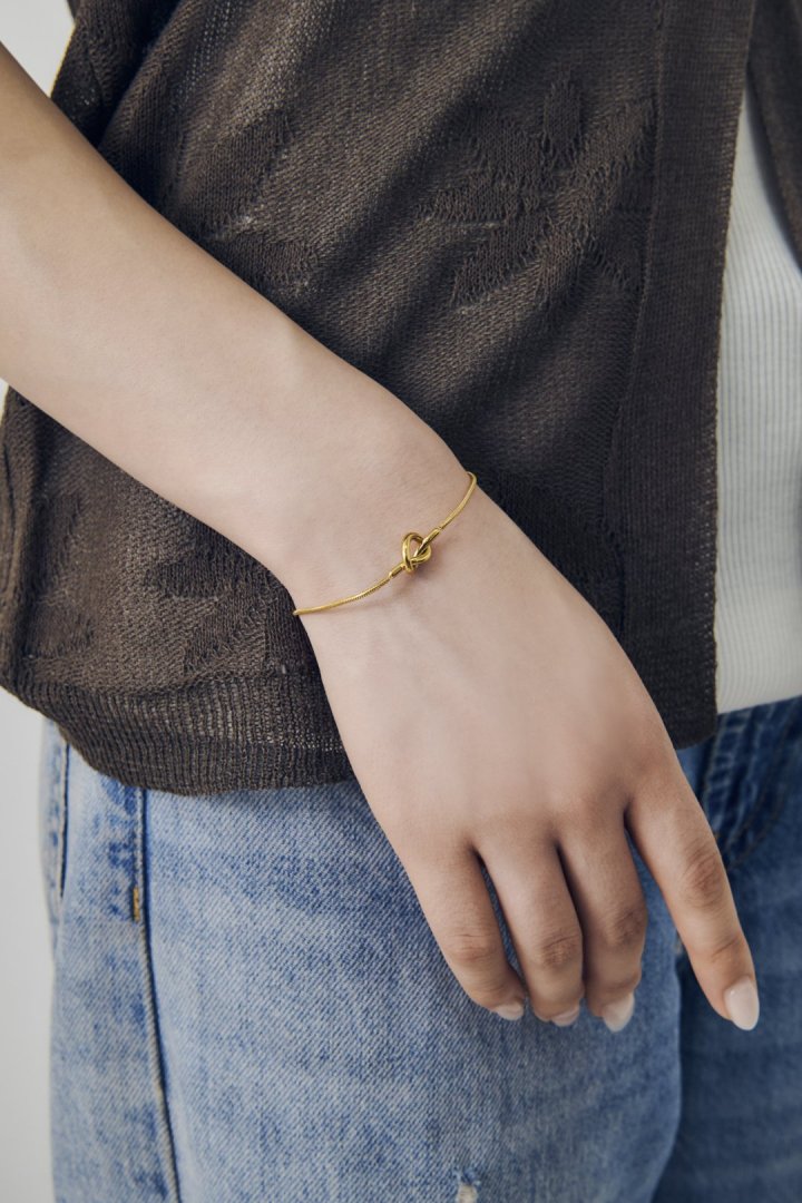 スリム ノット ステンレス ブレスレット