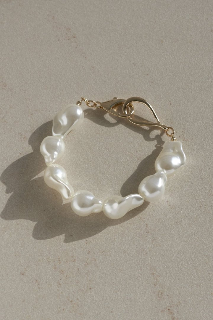 アンイーヴン ビッグ パール ブレスレット