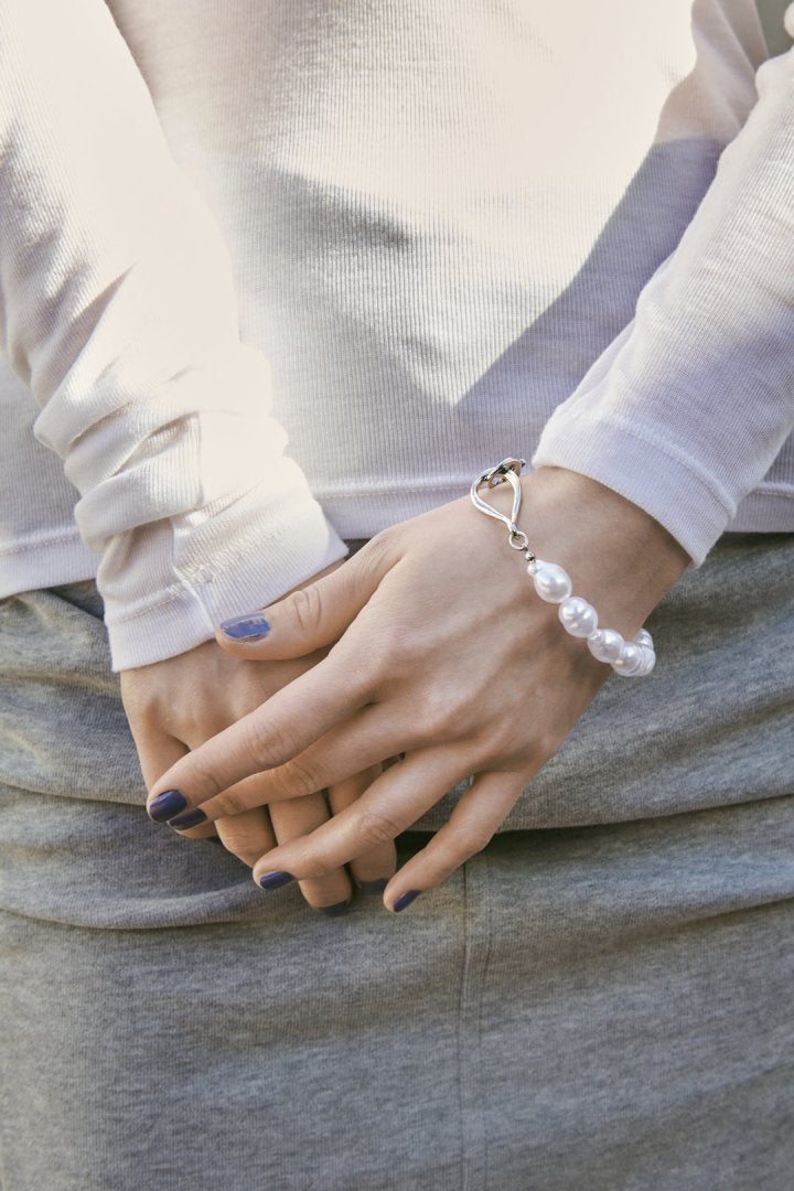 アンイーヴン パール ブレスレット