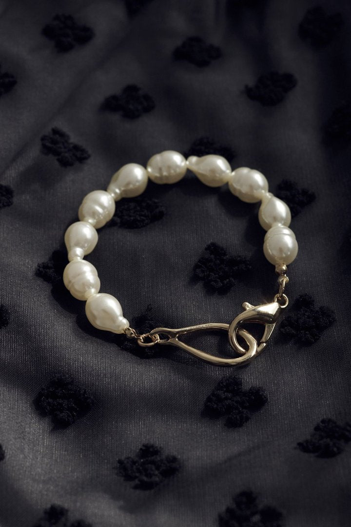 アンイーヴン パール ブレスレット