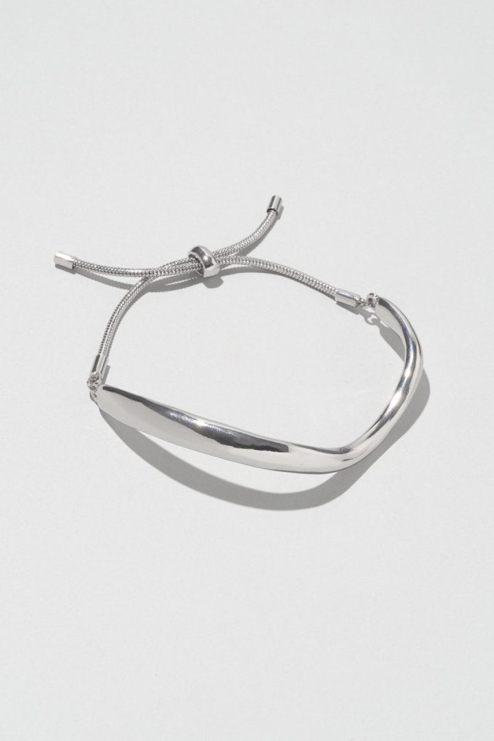 ウェービー ライン × チェーン ブレスレット