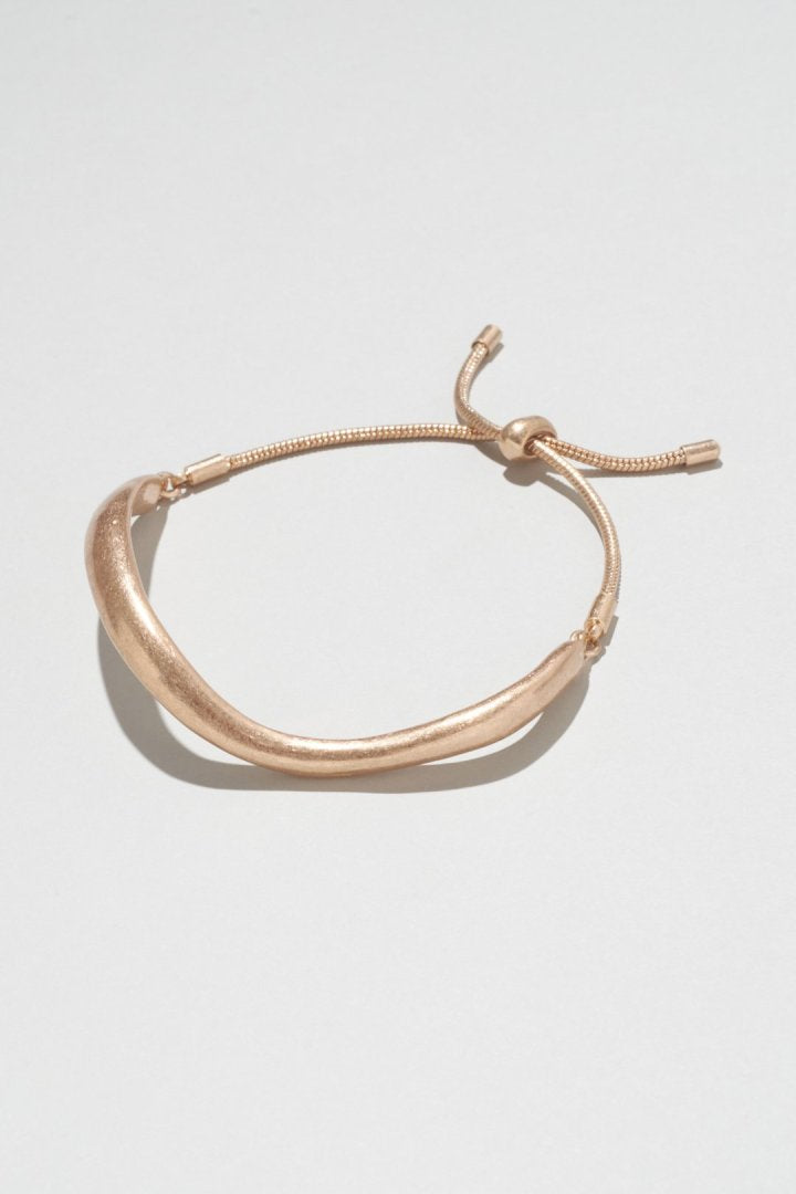 ウェービー ライン × チェーン ブレスレット