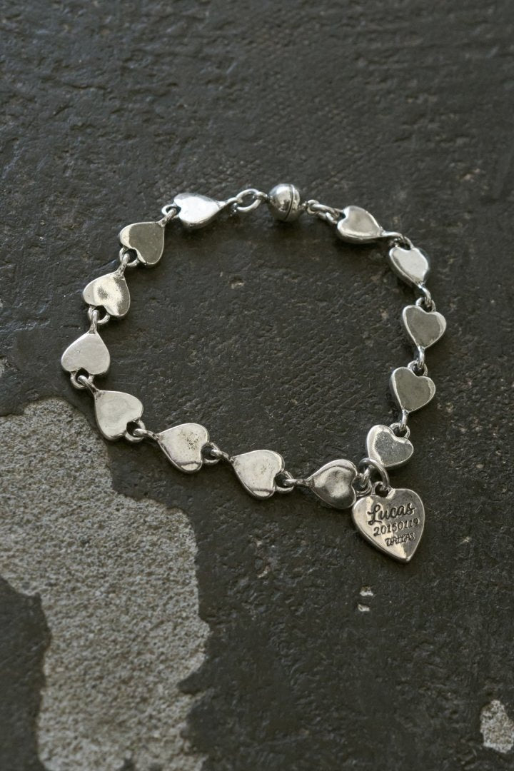 ルーカス ハート ID プレート ライン ブレスレット