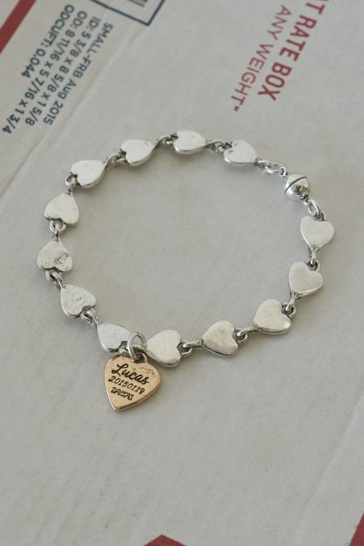 ルーカス ハート ID プレート ライン ブレスレット