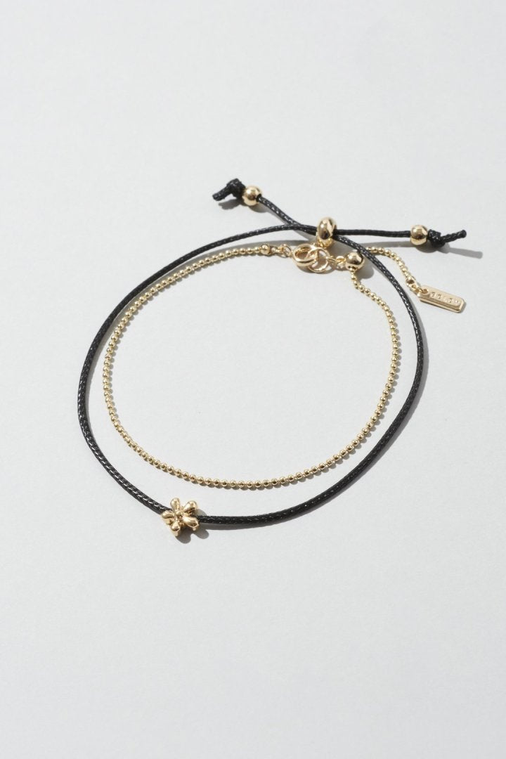 カラー コード × チェーン レイヤード ブレスレット