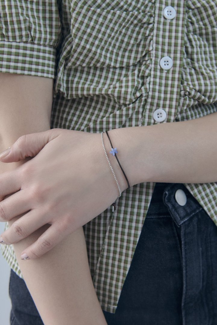 カラー コード × チェーン レイヤード ブレスレット