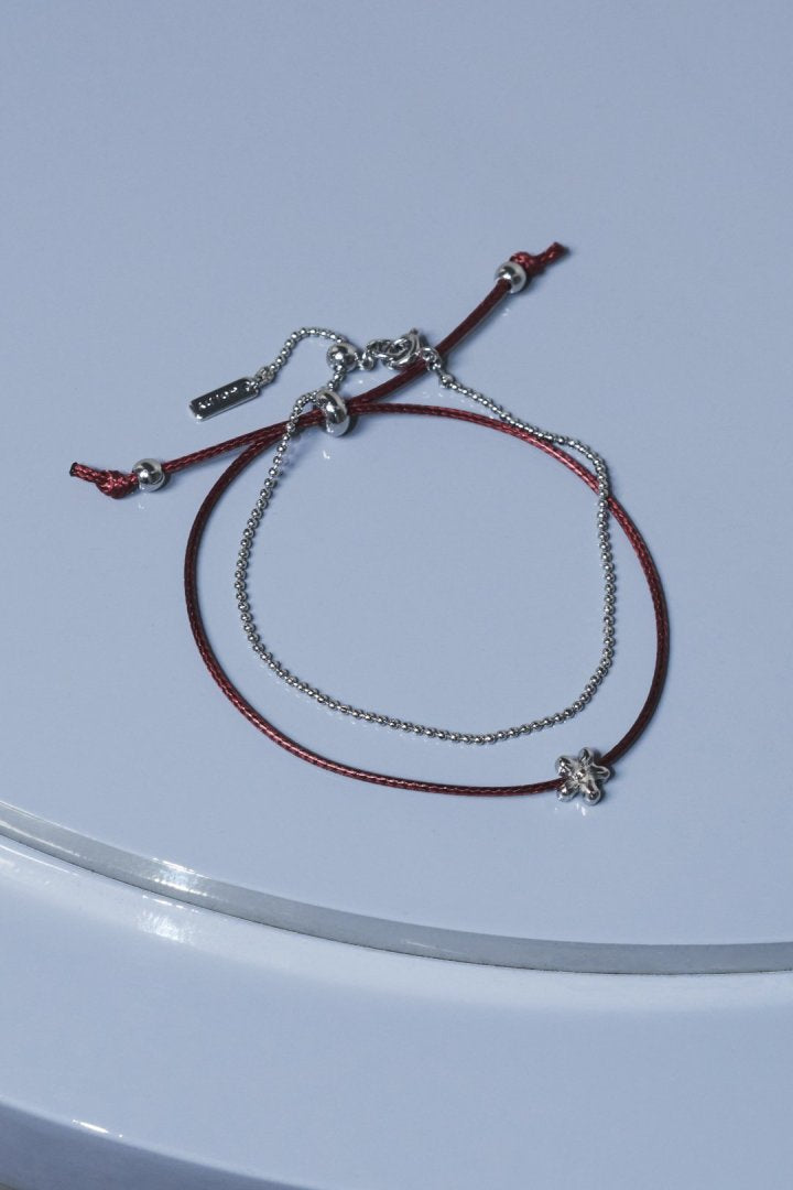 カラー コード × チェーン レイヤード ブレスレット