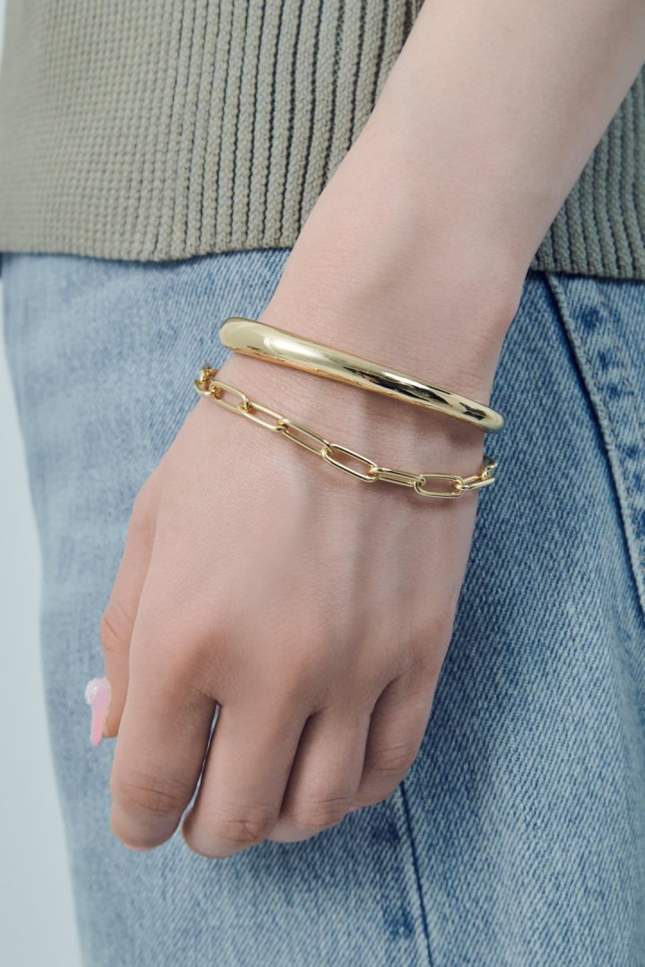 メタル ライン × チェーン レイヤード ブレスレット