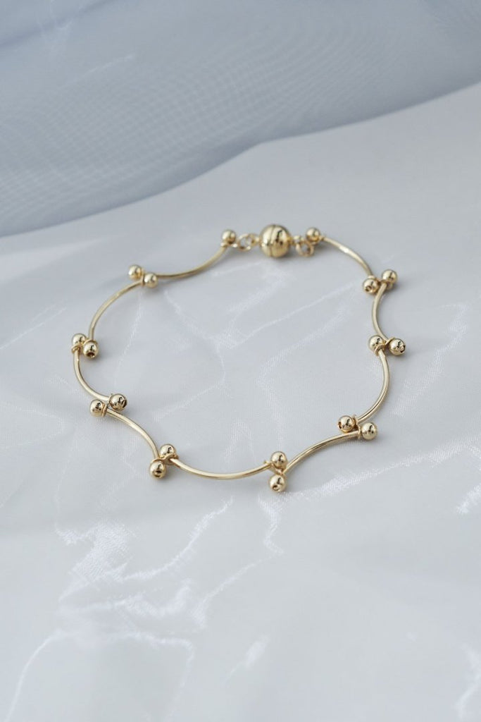 バーベル チェーン マグネット クラスプ ブレスレット – GOLDY Onlinestore