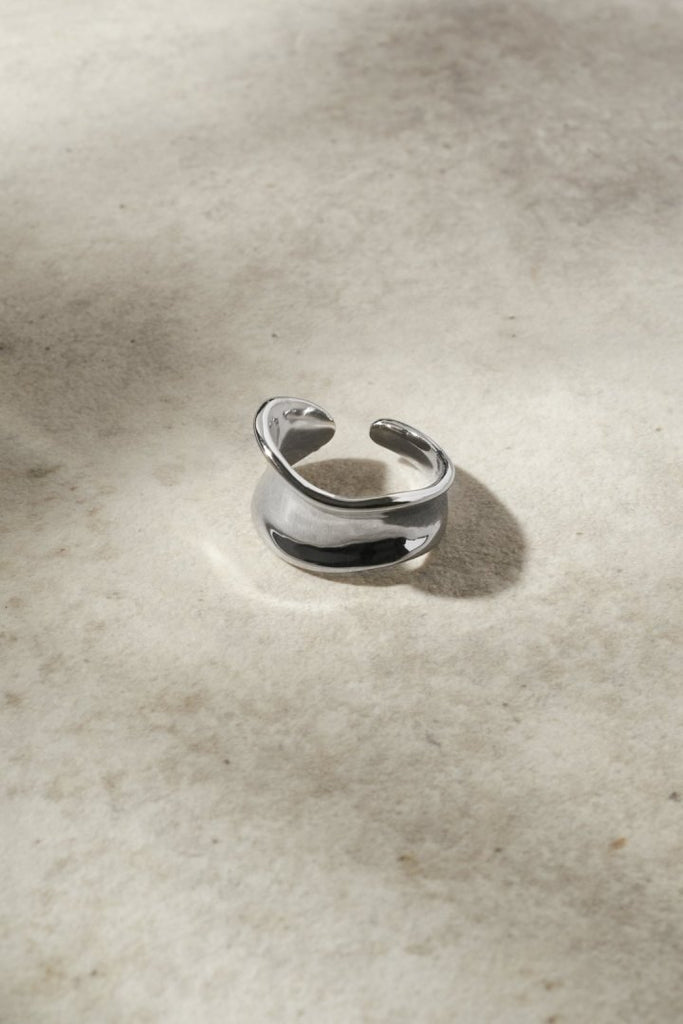 み*！様 ゴールドカーブデザインリング ワイド カーブ ステンレス リング – GOLDY Onlinestore