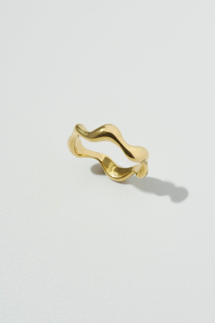 ニュアンス ウェービー ステンレス リング