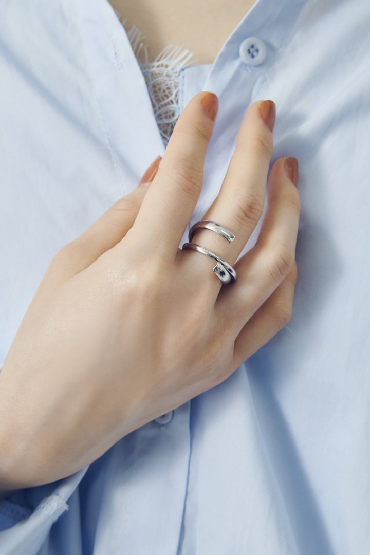 スワール ライン ステンレス リング