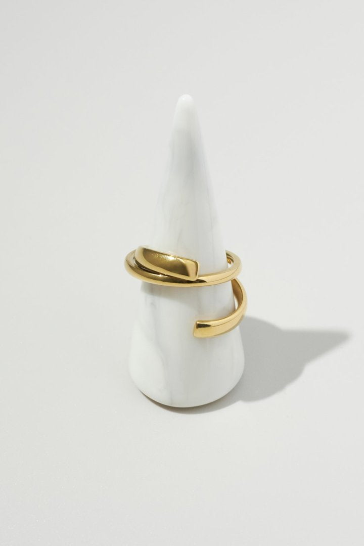 スワール ライン ステンレス リング