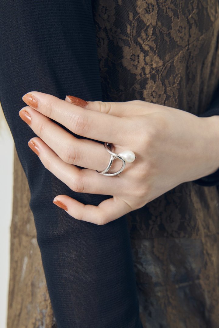 ウォーター パール × メタル リング