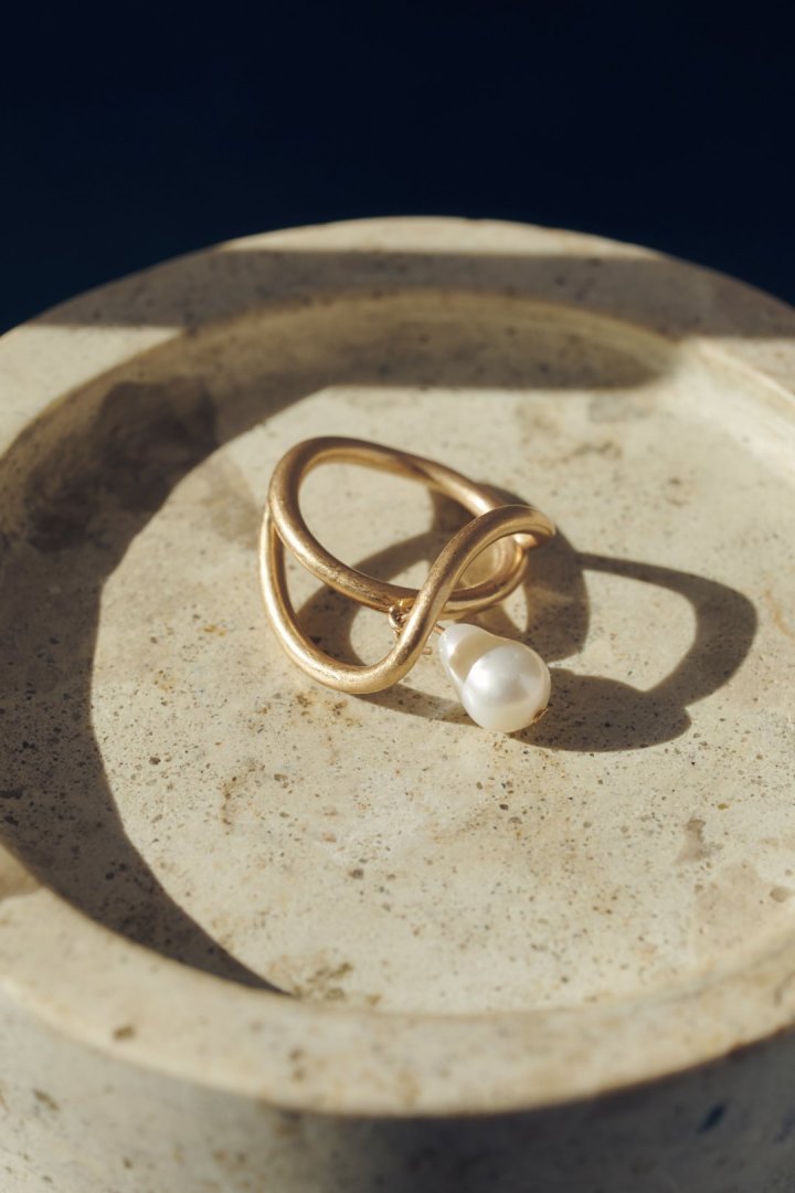 ウォーター パール × メタル リング