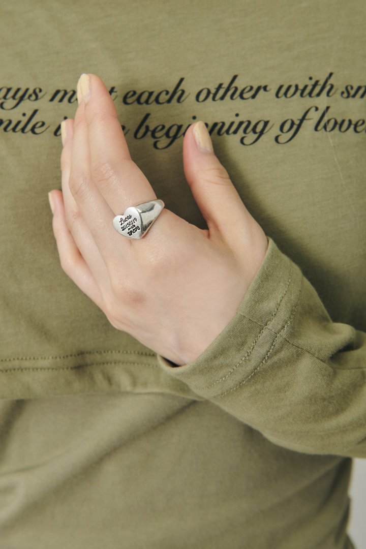 ルーカス ハート ID プレート リング