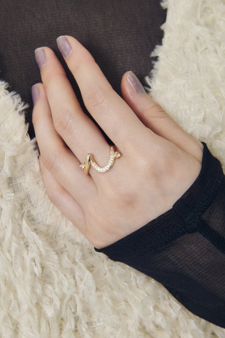 キュービックジルコニア ライン リング