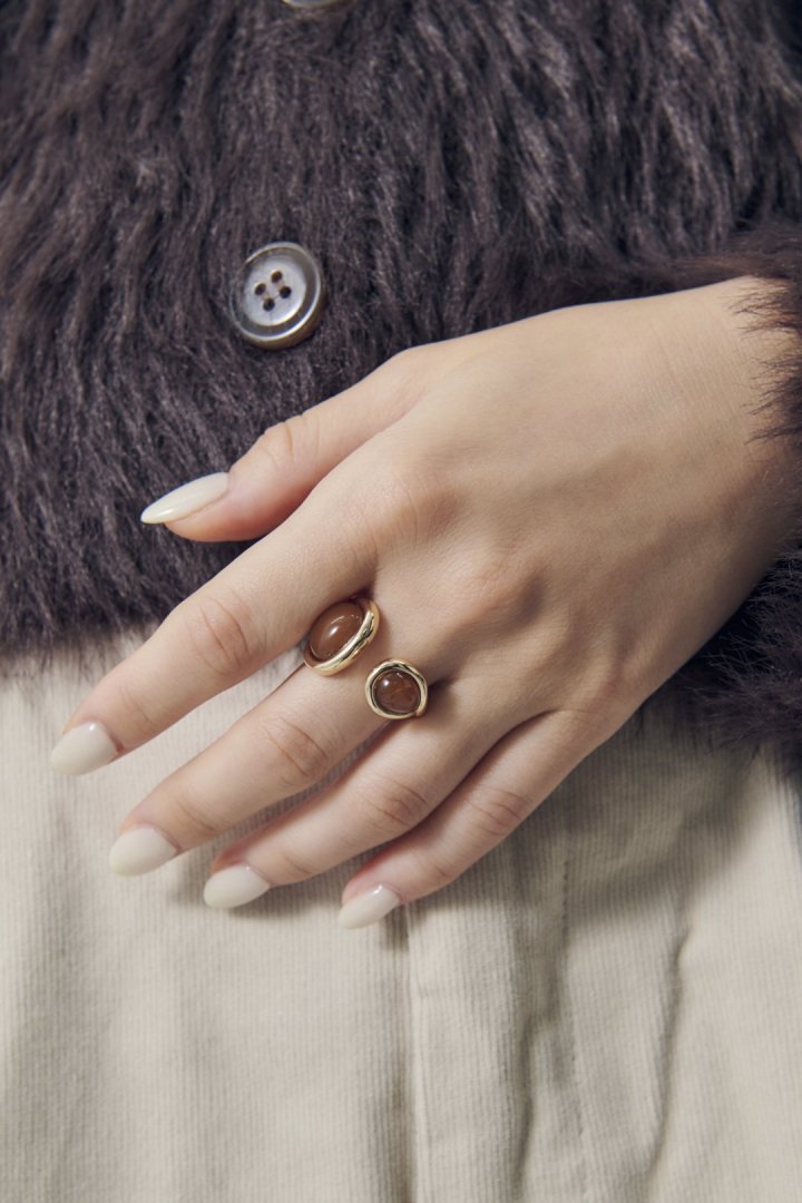 カラー × メタル ハグ リング