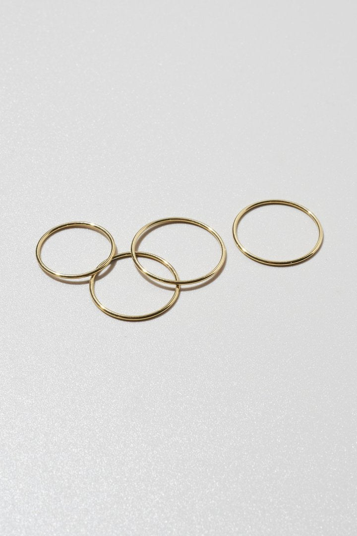 4PCS スリム ステンレス セット リング